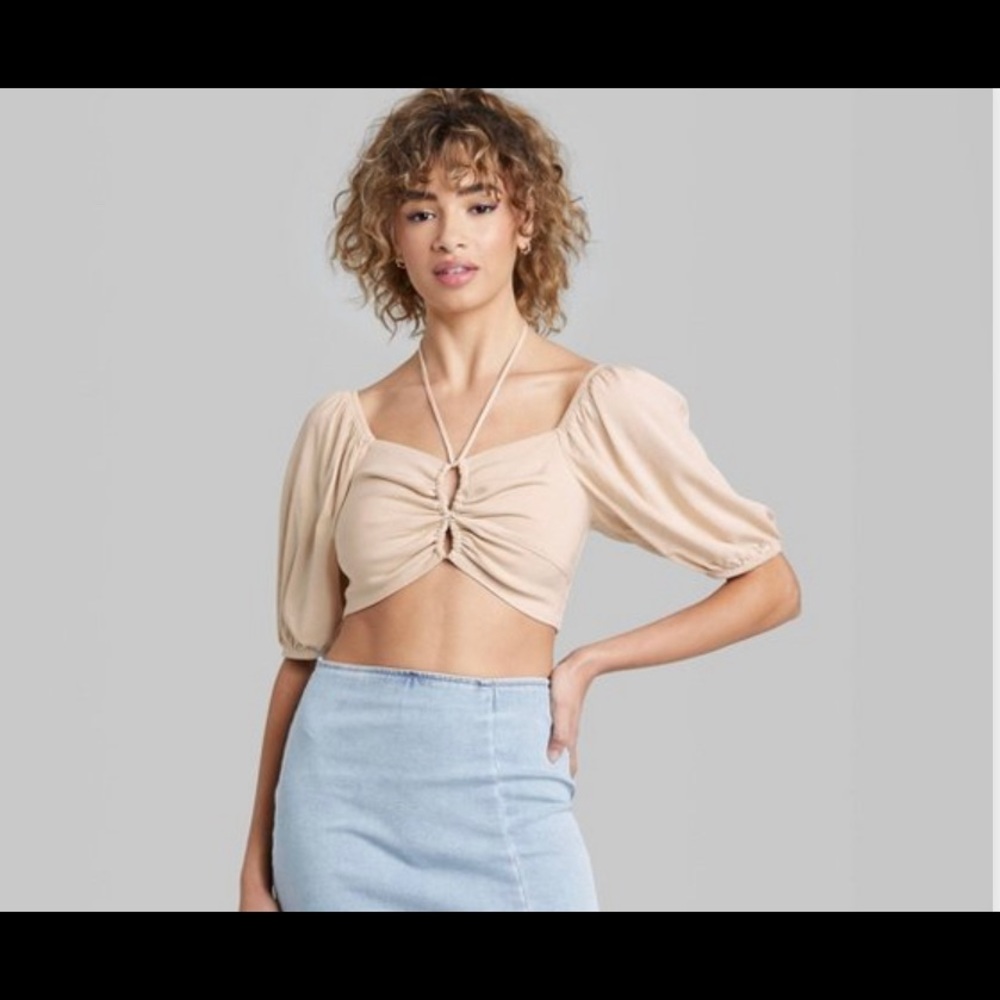 Women’s Puff Short Sleeve Woven Top